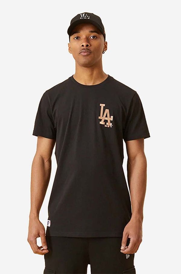 New Era Bombažna kratka majica New Era Dodgers Metallic Print črna barva