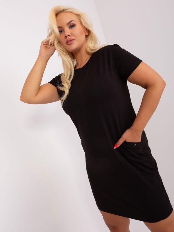 Fashionhunters Black dress size plus with short sleeves