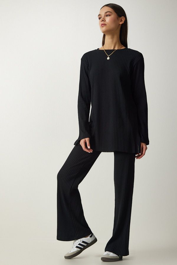 Happiness İstanbul Happiness İstanbul Women's Black Corded Knitted Blouse and Trousers Set