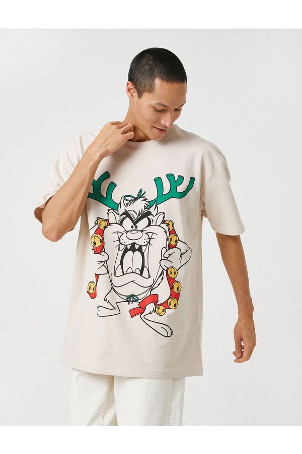 Koton Koton Christmas Theme Tasmanian Devil Oversize T-Shirt, Crew Neck Licensed Print.