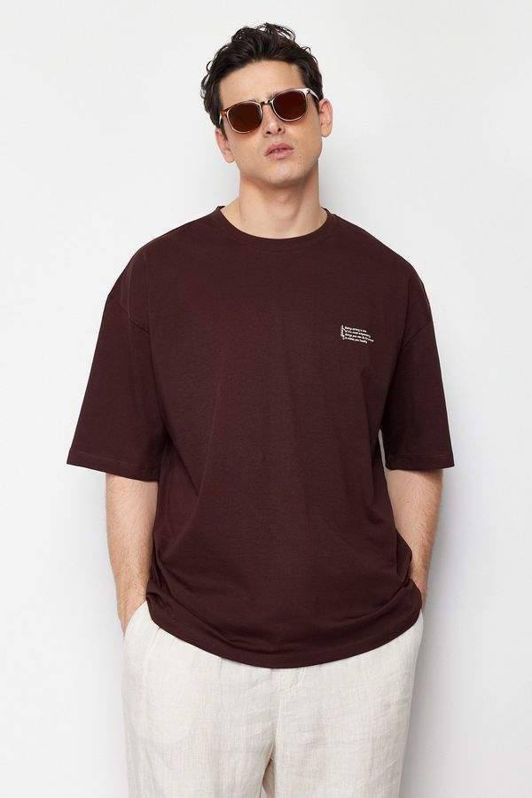 Trendyol Trendyol Brown Oversize 100% Cotton Crew Neck Minimal Text Printed T-Shirt