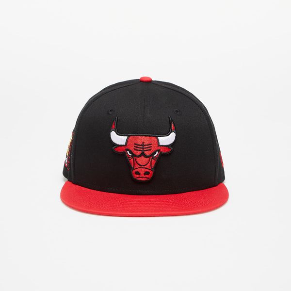 New Era New Era Chicago Bulls Team Patch 9FIFTY Snapback Cap Black/ Red