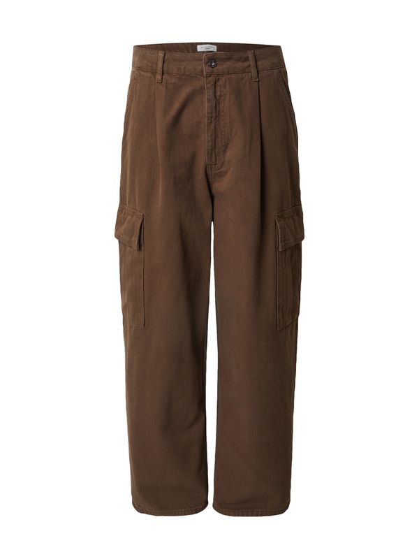 ABOUT YOU x Kevin Trapp ABOUT YOU x Kevin Trapp Hlače z naborki  rjava