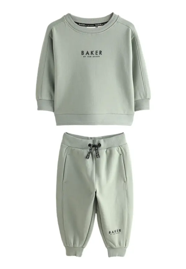 Baker by Ted Baker Baker by Ted Baker Trenirka za tek  pastelno zelena