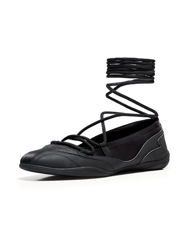 Bershka Bershka Čevlji na vezalke  črna