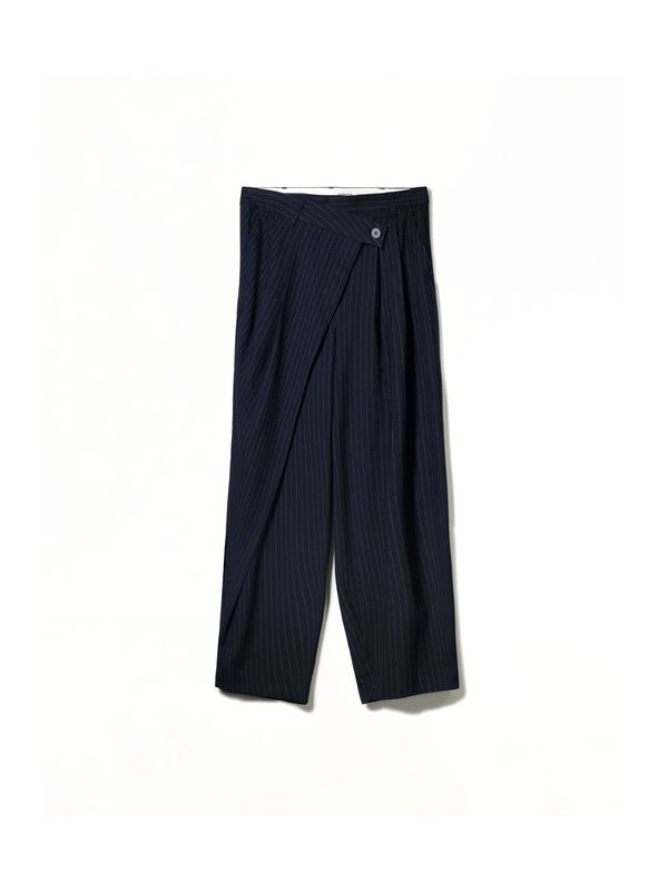 Bershka Bershka Hlače z naborki  mornarska / bela