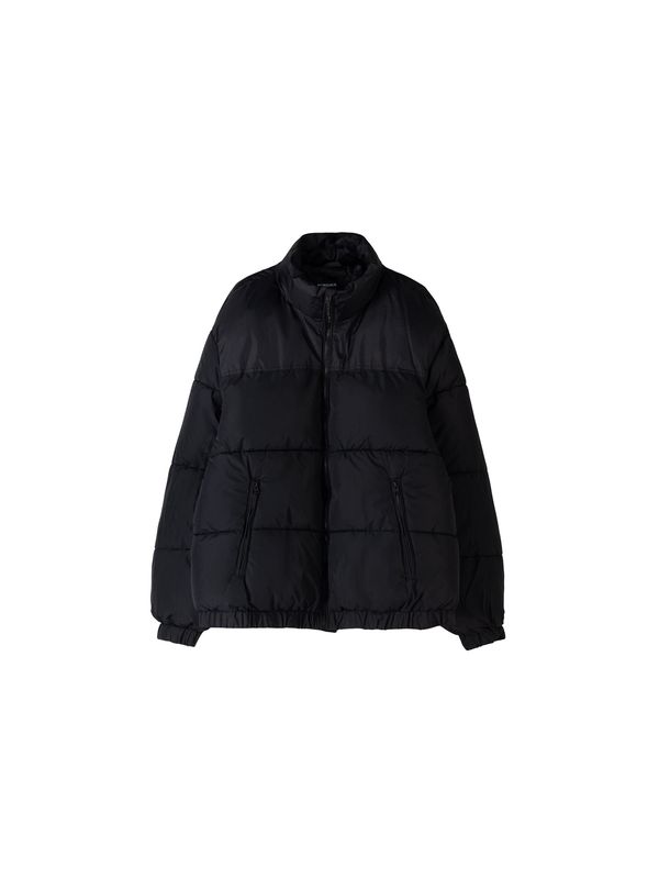 Bershka Bershka Zimska jakna  črna