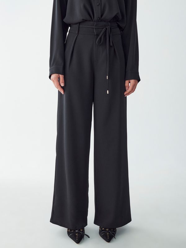 BWLDR BWLDR Hlače 'MILLER'  črna