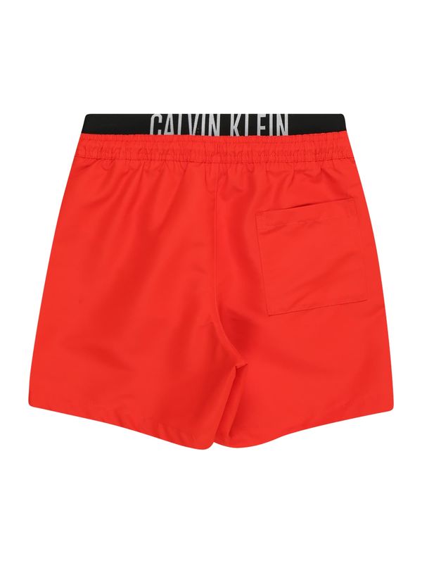 Calvin Klein Swimwear Calvin Klein Swimwear Kratke kopalne hlače 'Intense Power'  krvavo rdeča / črna / bela