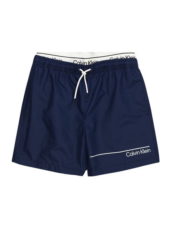 Calvin Klein Swimwear Calvin Klein Swimwear Kratke kopalne hlače 'Meta Legacy'  temno modra / bela