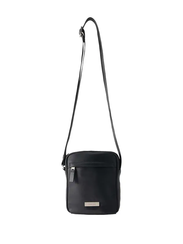 Calvin Klein Calvin Klein Torba za čez ramo 'Water-repellent'  črna