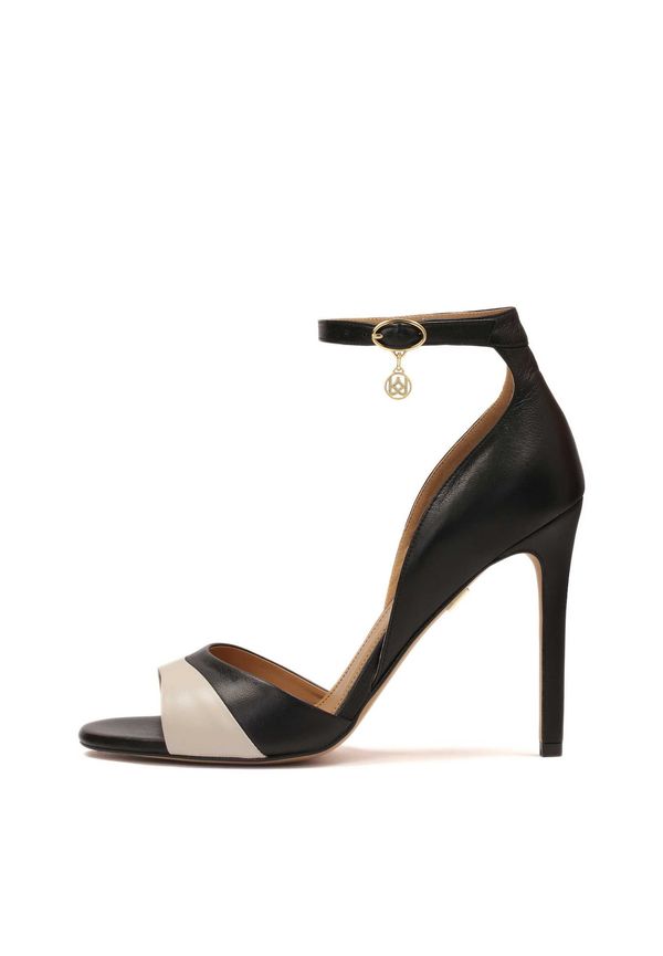 Kazar Kazar Sandali s paščki  kremna / črna