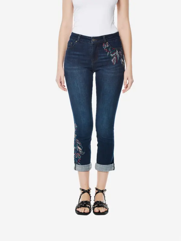 KOROSHI KOROSHI Kavbojke  svetlo bež / moder denim / smaragd / rdeča