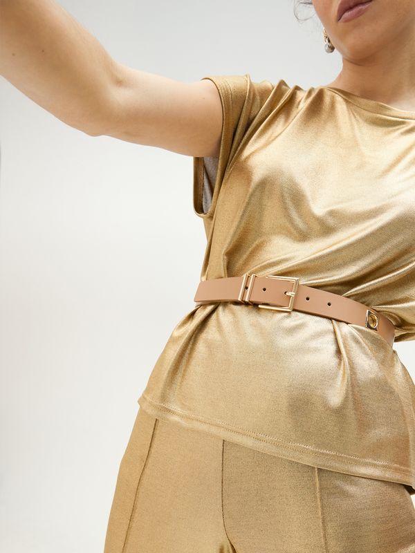 Lola Casademunt Lola Casademunt Pas ' '  rjava