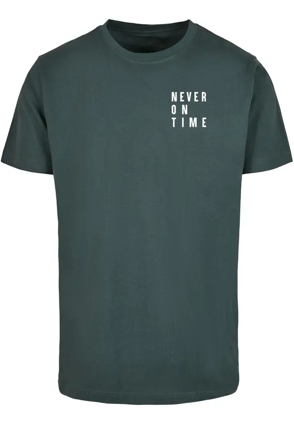 Merchcode Merchcode Majica 'Never On Time'  temno zelena / bela