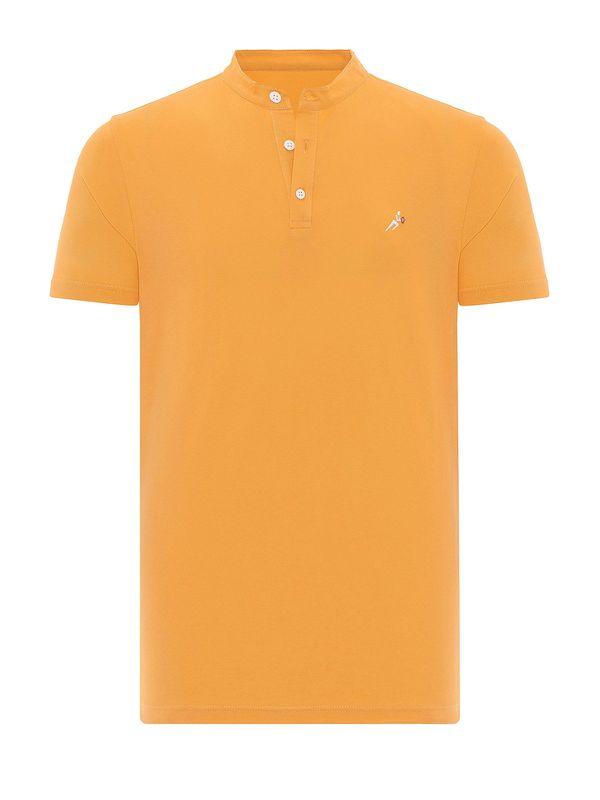 Moxx Paris Moxx Paris Majica  svetlo oranžna / bela