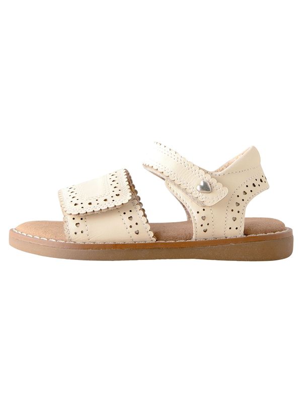 Next Next Sandali  bela