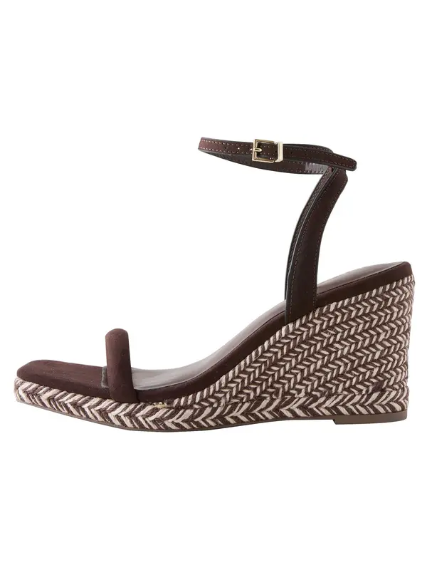 Next Next Sandali s paščki 'Forever Comfort'  čokolada