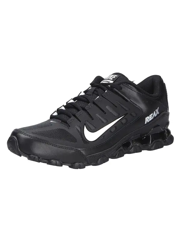 NIKE NIKE Športni čevelj 'Reax 8'  črna / bela