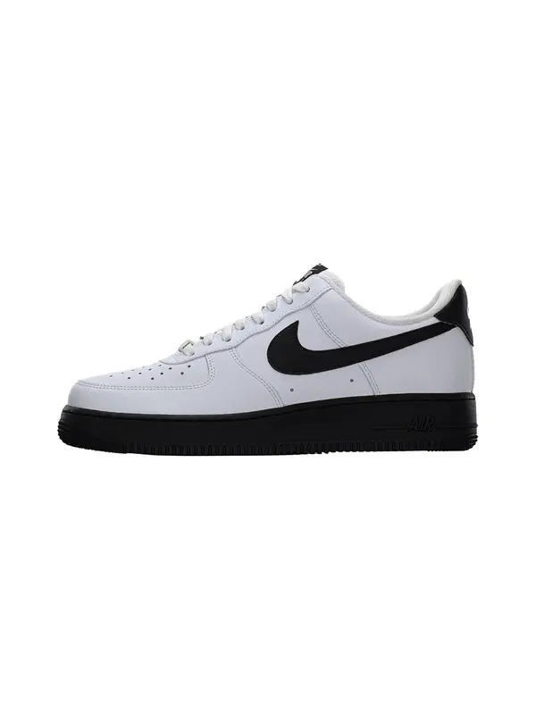 Nike Sportswear Nike Sportswear Nizke superge 'Air Force 1 '07'  črna / bela