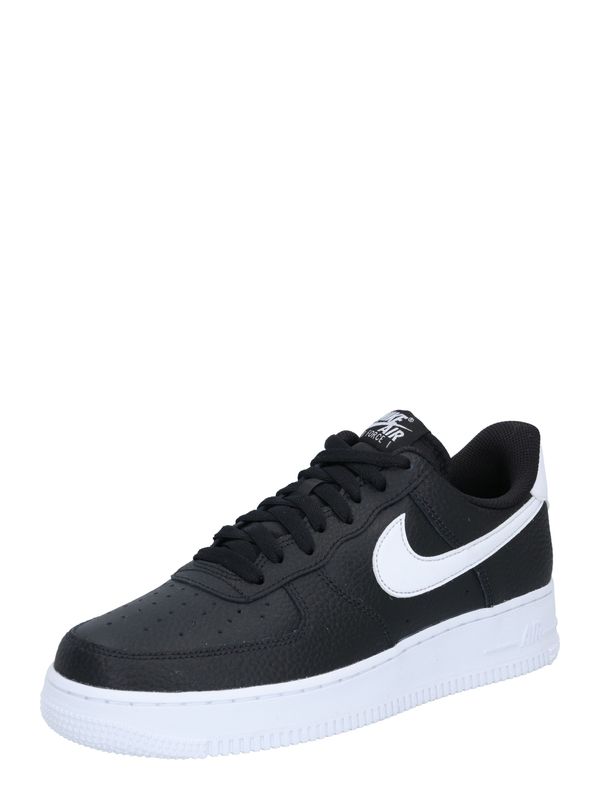 Nike Sportswear Nike Sportswear Nizke superge 'AIR FORCE 1 07'  črna / bela