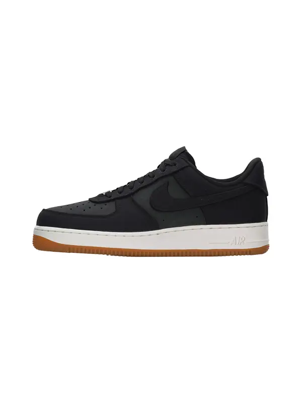 Nike Sportswear Nike Sportswear Nizke superge 'Air Force 1 '07 LV8'  črna