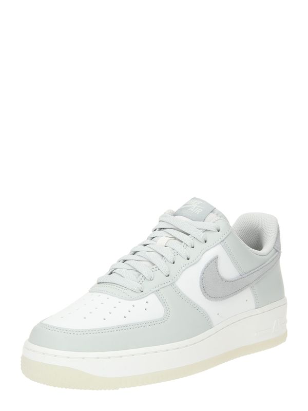 Nike Sportswear Nike Sportswear Nizke superge 'AIR FORCE 1 '07 LV8'  srebrna / bela