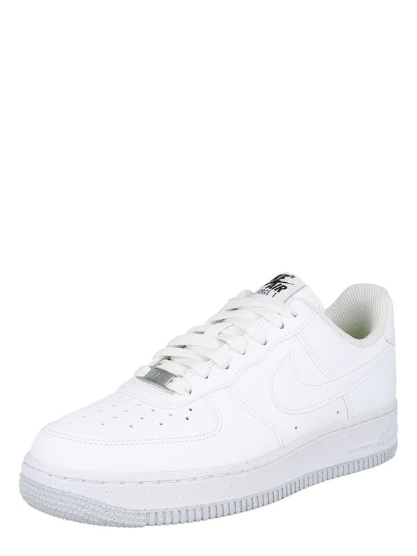 Nike Sportswear Nike Sportswear Nizke superge 'AIR FORCE 1 07 NEXT NATURE'  bela