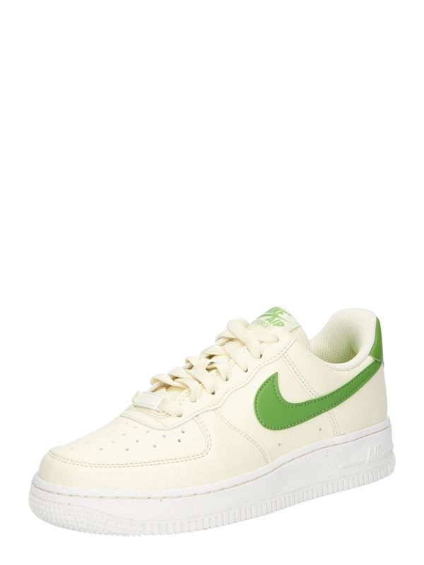 Nike Sportswear Nike Sportswear Nizke superge 'Air Force 1 '07 SE'  travnato zelena / off-bela