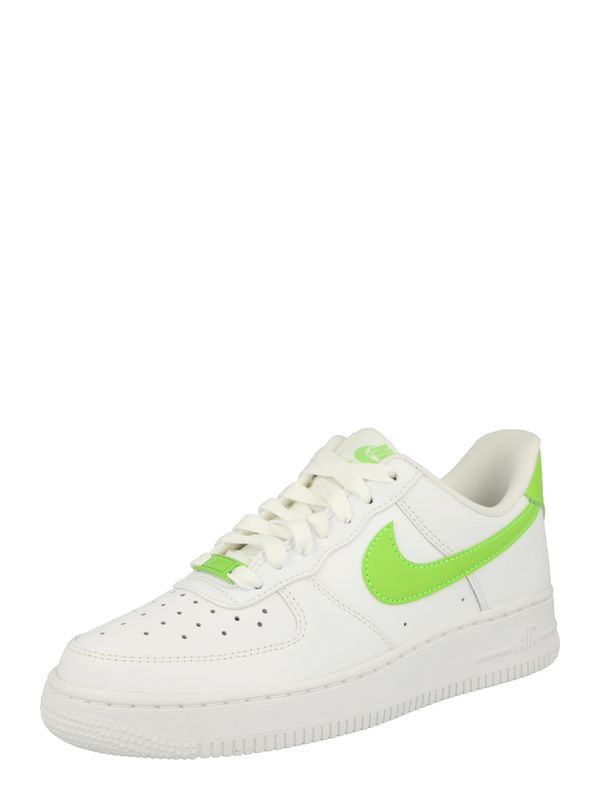 Nike Sportswear Nike Sportswear Nizke superge 'AIR FORCE 1 07'  svetlo zelena / bela
