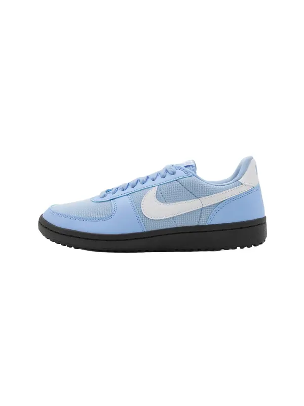 Nike Sportswear Nike Sportswear Nizke superge 'FIELD GENERAL'  svetlo modra / bela