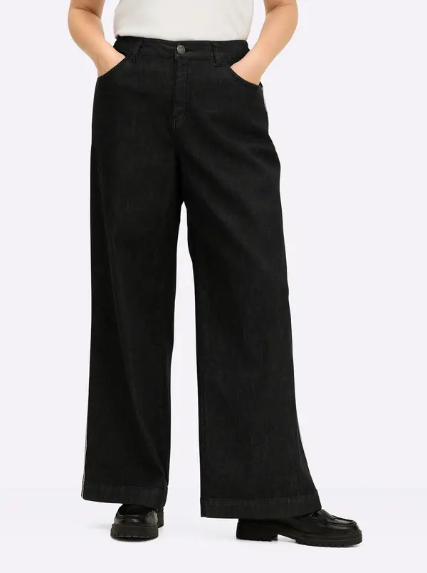 SHEEGO SHEEGO Kavbojke  črn denim