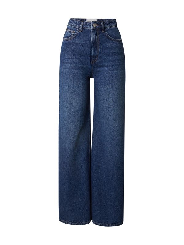 Tatiana Zidekova Tatiana Zidekova Kavbojke  mornarska