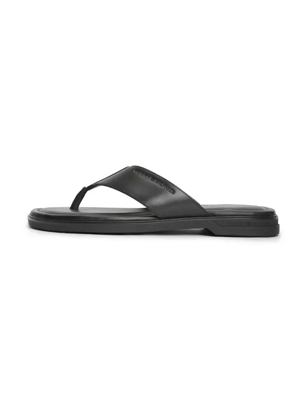 TOMMY HILFIGER TOMMY HILFIGER Japonke 'Debossed Logo Toe Post'  črna