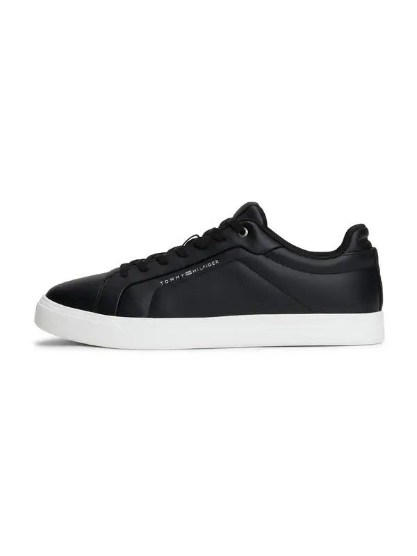 TOMMY HILFIGER TOMMY HILFIGER Nizke superge 'COURT LIGHT PREMIUM'  črna