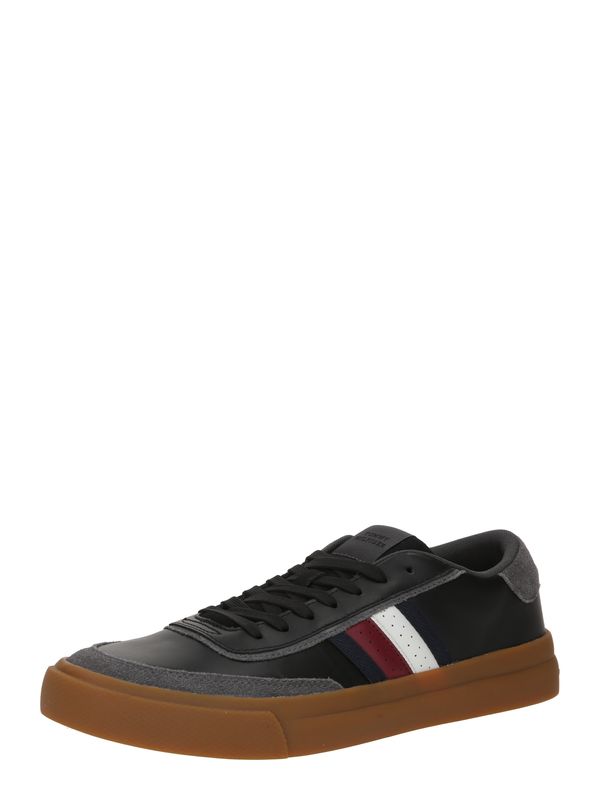 TOMMY HILFIGER TOMMY HILFIGER Nizke superge 'CUPSET 1A2'  burgund / črna / bela