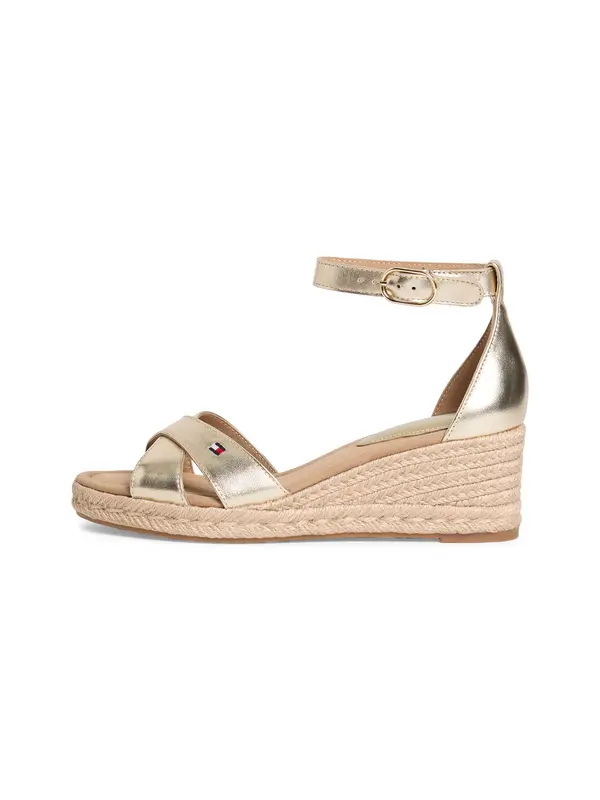 TOMMY HILFIGER TOMMY HILFIGER Sandali s paščki  zlata