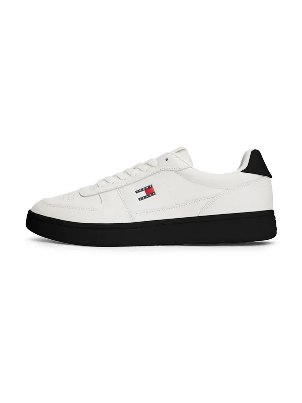 Tommy Jeans Tommy Jeans Nizke superge 'Archive Court'  črna / naravno bela