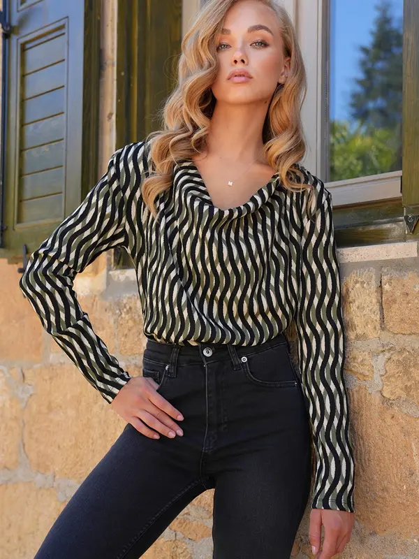 Trend Alaçatı Stili Trend Alaçatı Stili Majica  zelena / črna / bela