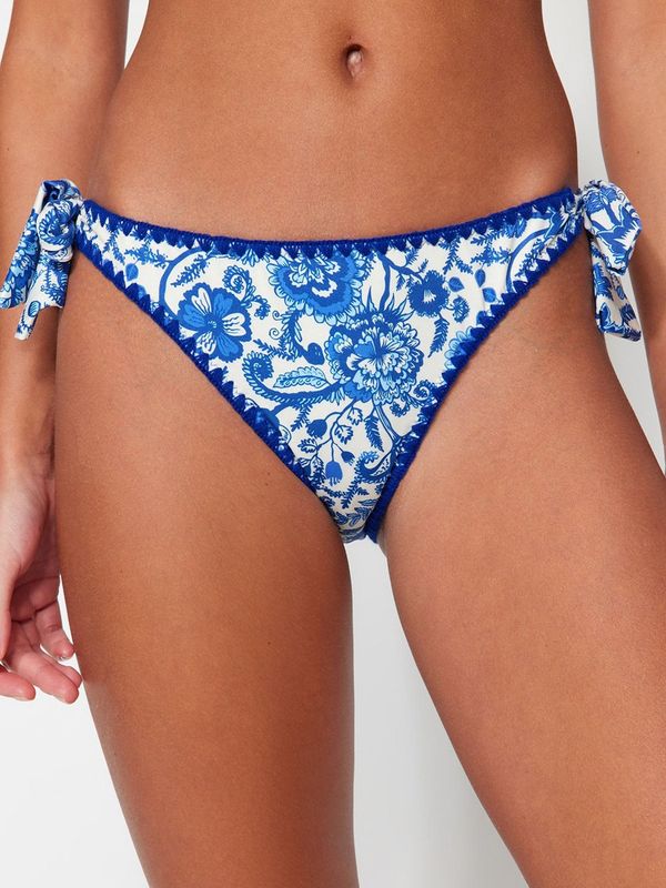 Trendyol Trendyol Bikini hlačke  modra / svetlo modra / bela