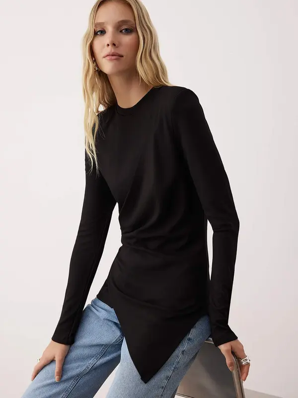 Trendyol Trendyol Bluza  črna