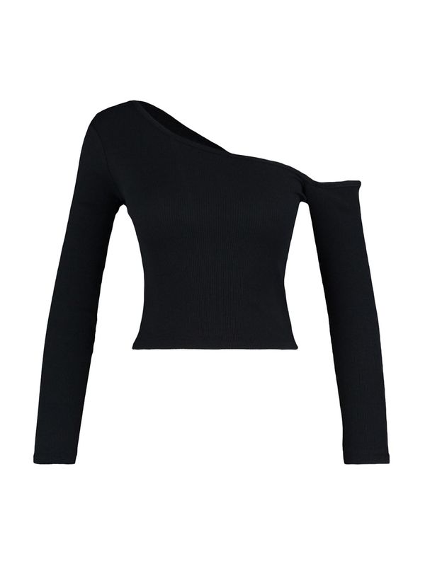 Trendyol Trendyol Majica  črna