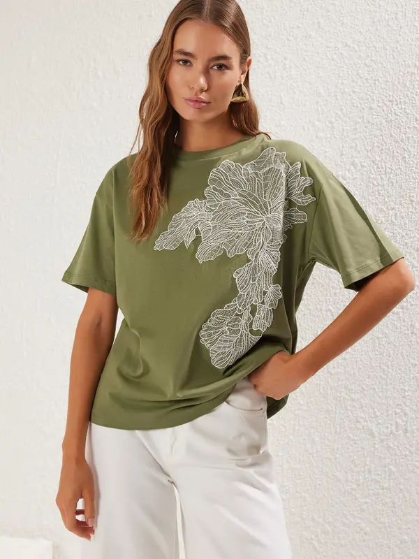 Trendyol Trendyol Majica  oliva / bela