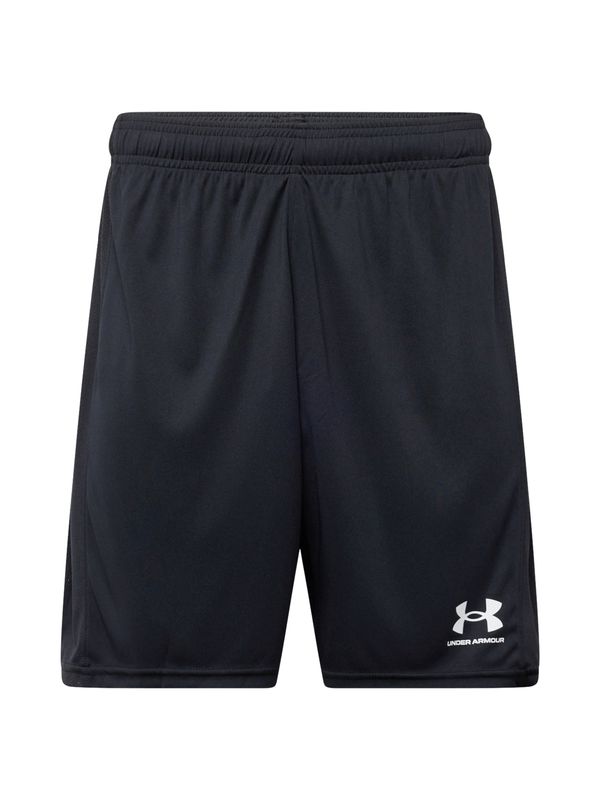 UNDER ARMOUR UNDER ARMOUR Športne hlače 'Challenger'  črna / bela