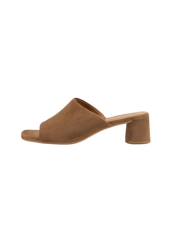 VAGABOND SHOEMAKERS VAGABOND SHOEMAKERS Nizki natikači 'PIPER'  rjava