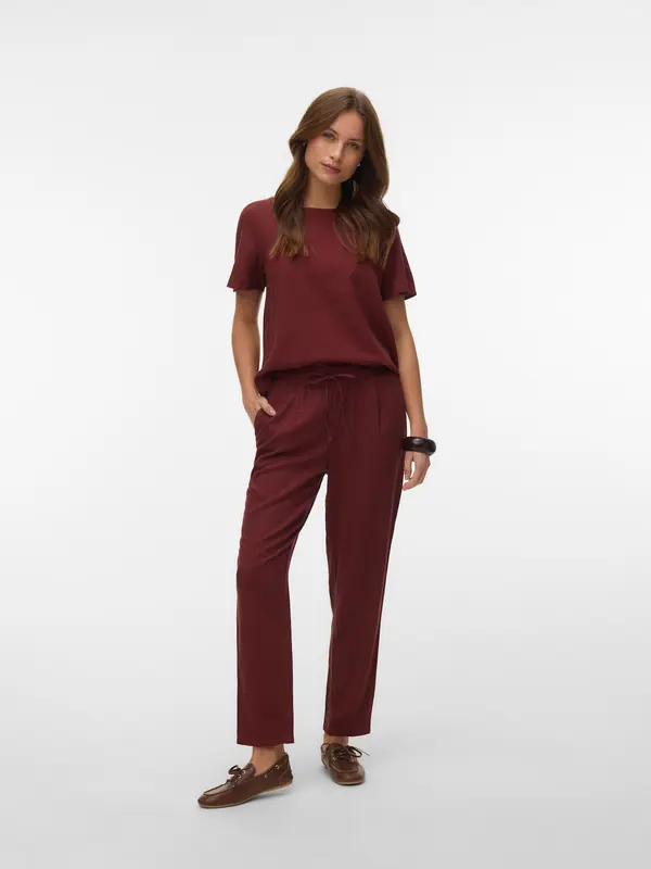 VERO MODA VERO MODA Hlače z naborki  burgund