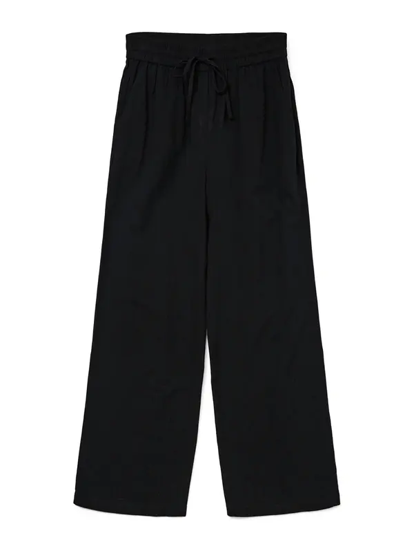 Vero Moda Tall Vero Moda Tall Hlače 'VMCAIA'  črna
