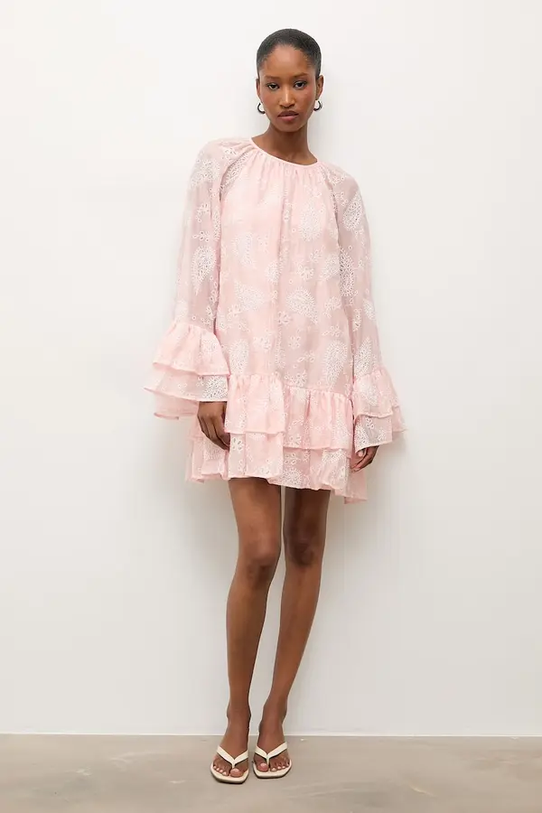 Answear.LAB Answear.LAB babydoll obleka z lyocellom