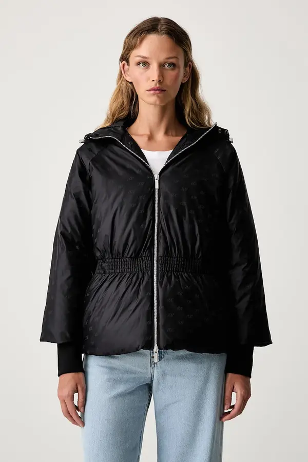 Armani Exchange Armani Exchange kratka jakna ženska