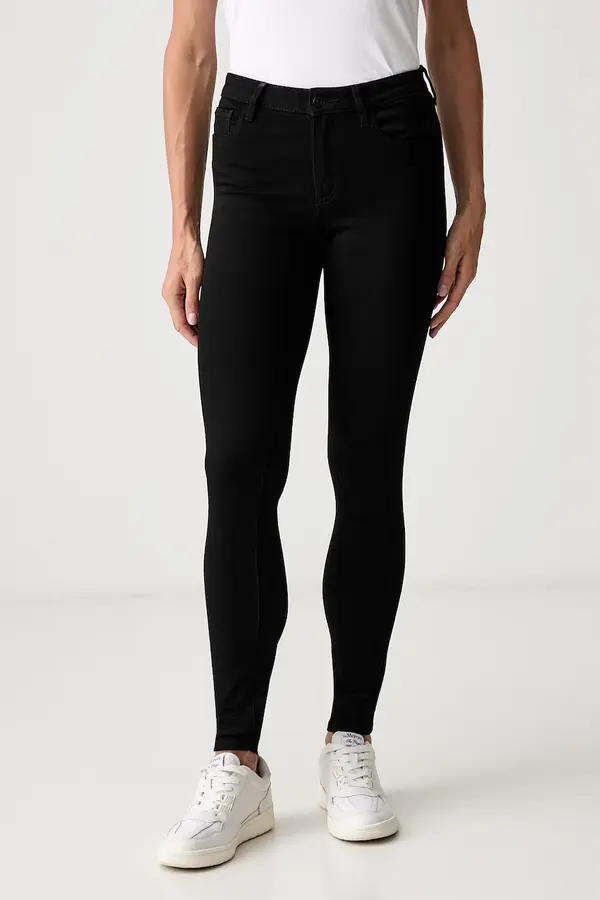 Armani Exchange Armani Exchange skinny kavbojke ženske